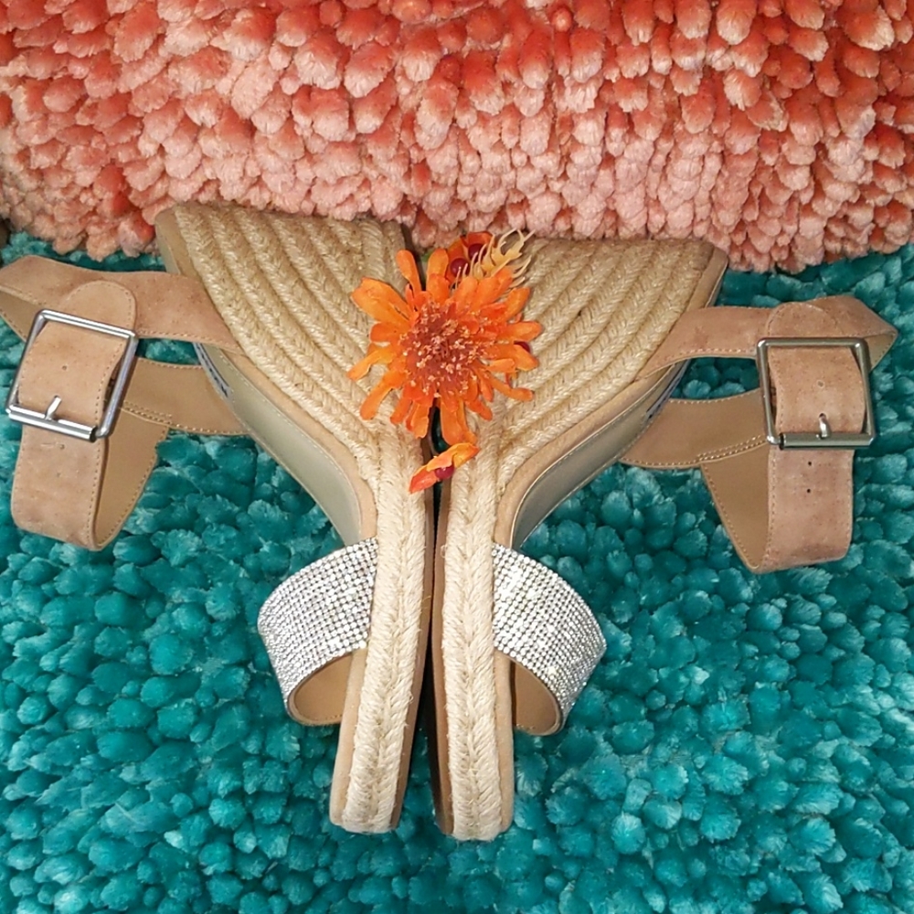 Steve Madden Wedge Sandals💖